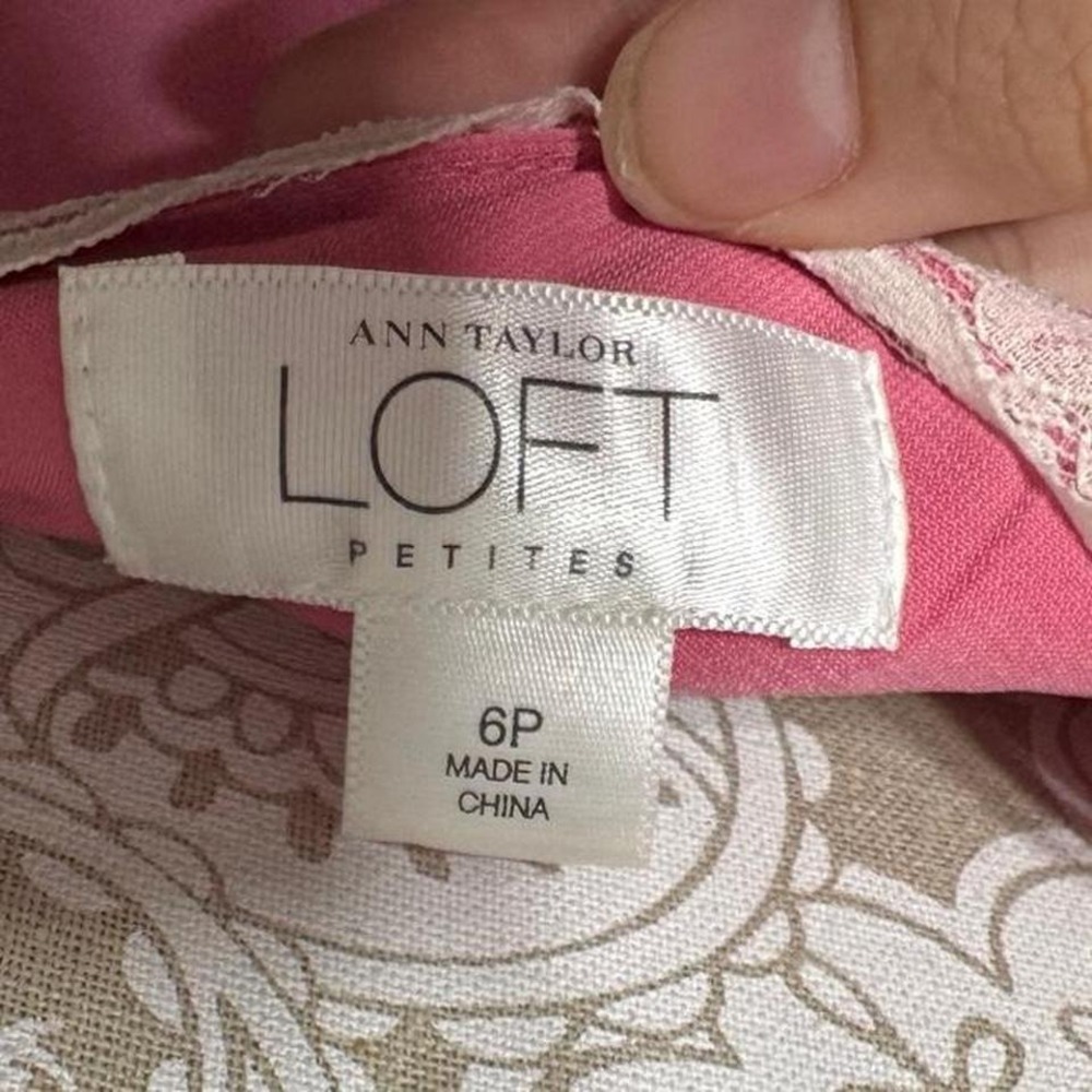 Ann Taylor Loft Pink Cami Y2K Vibes Size 6P Coquette Lace Tank Top Romantic - Picture 5 of 6